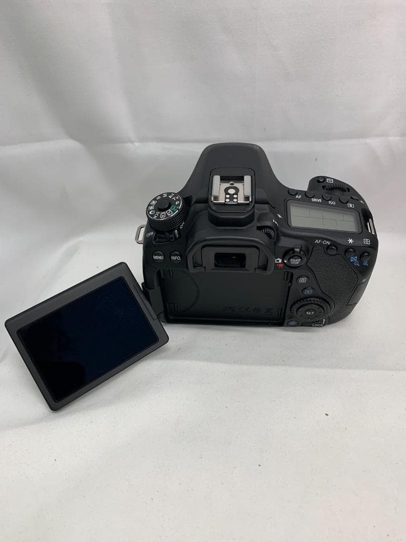 キヤノン Canon EOS 80D ボディ  ブラック