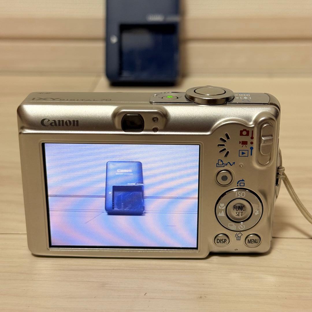 美品　Canon　IXY　DIGITAL 70 PC1193 充電器付き