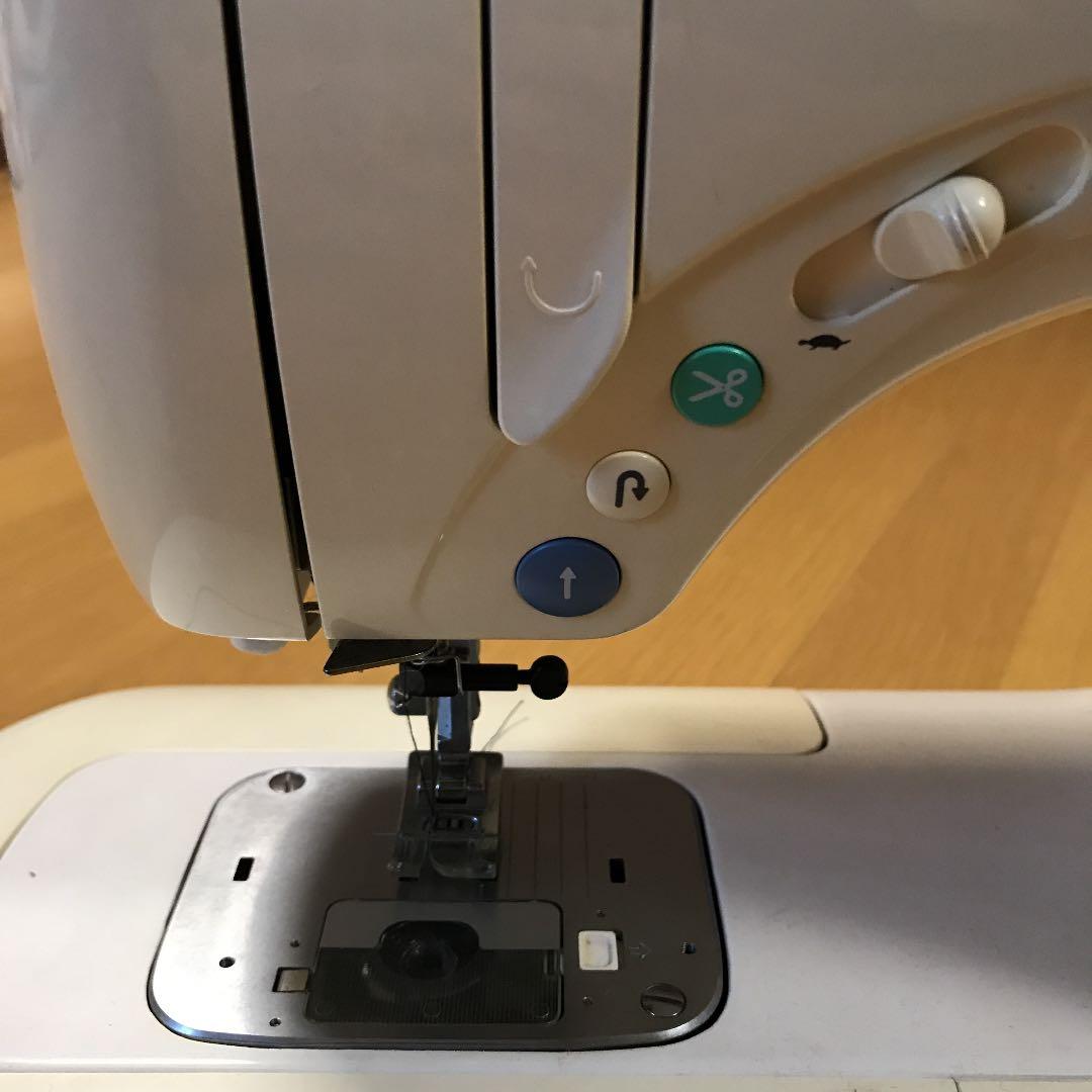 JUKIミシン ニューアローン　通電確認　ジャンク扱い