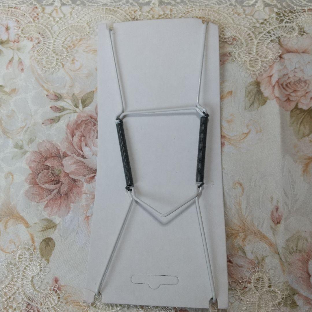 ロイヤルドルトン ブランブリーヘッジ THE FORGOTTEN ROOM