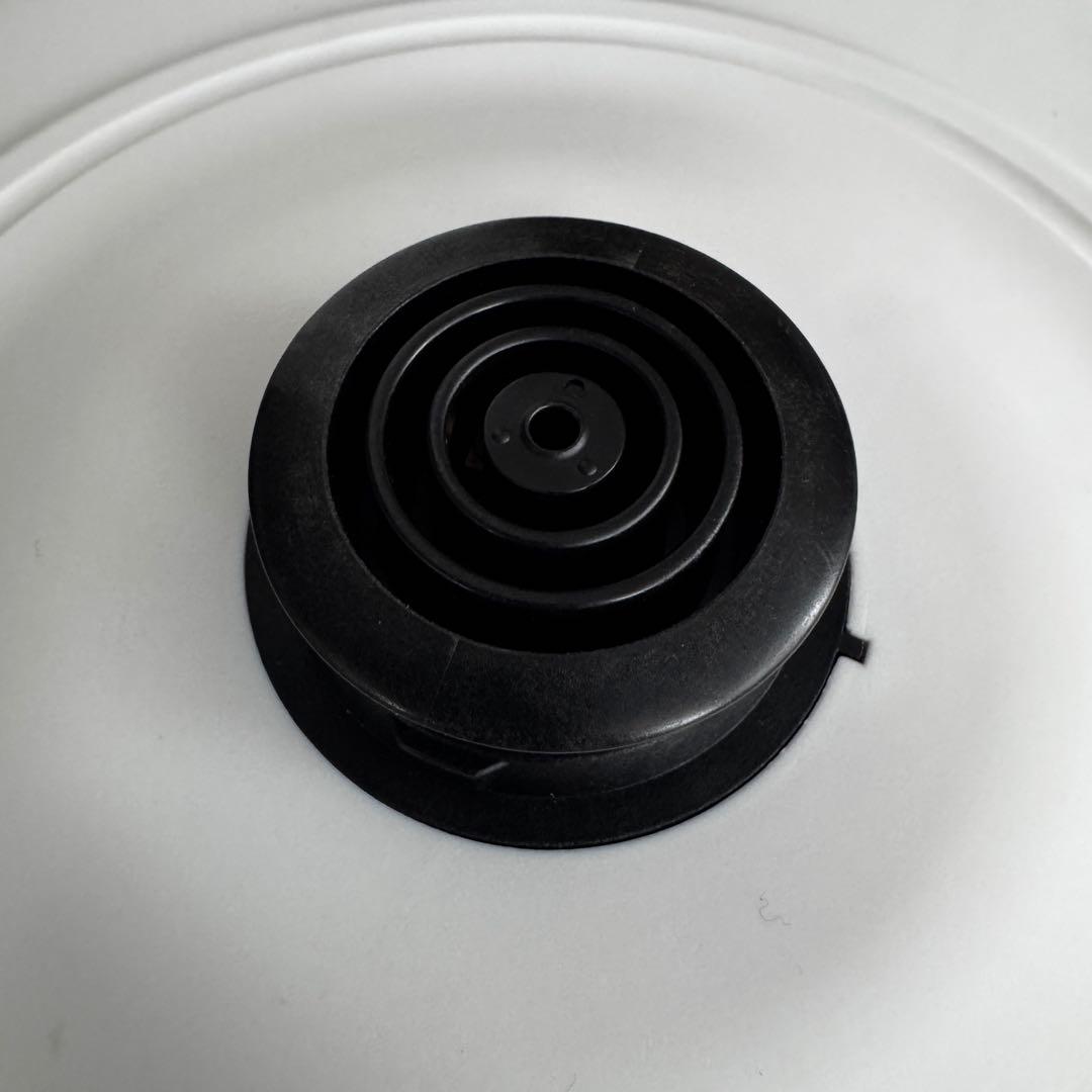 De'Longhi ホワイト電気ケトル 温度調整機能付き