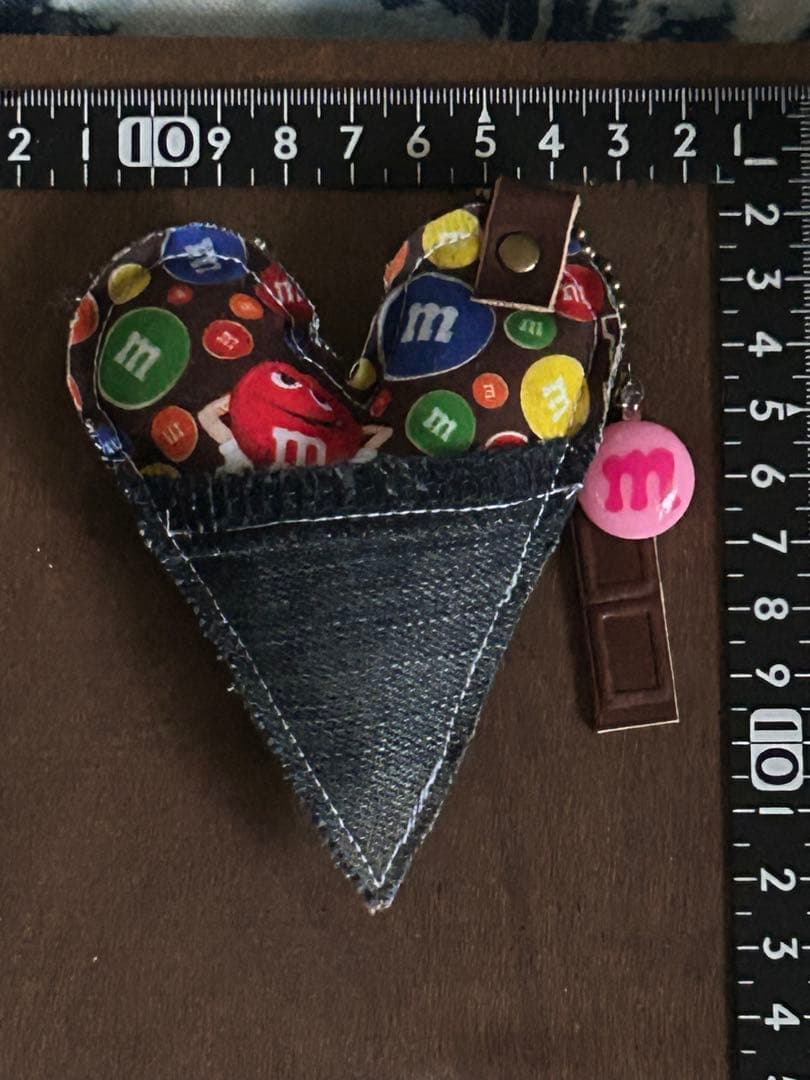 限定‼️再販なし。ぷっくりチョコハートタグNo.685