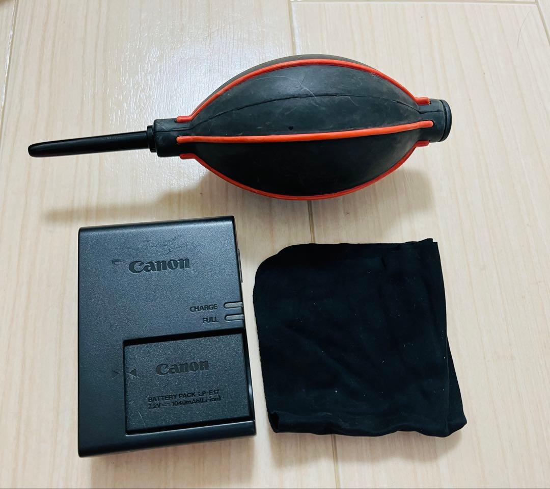 デジタルカメラ Canon EOS 8000D