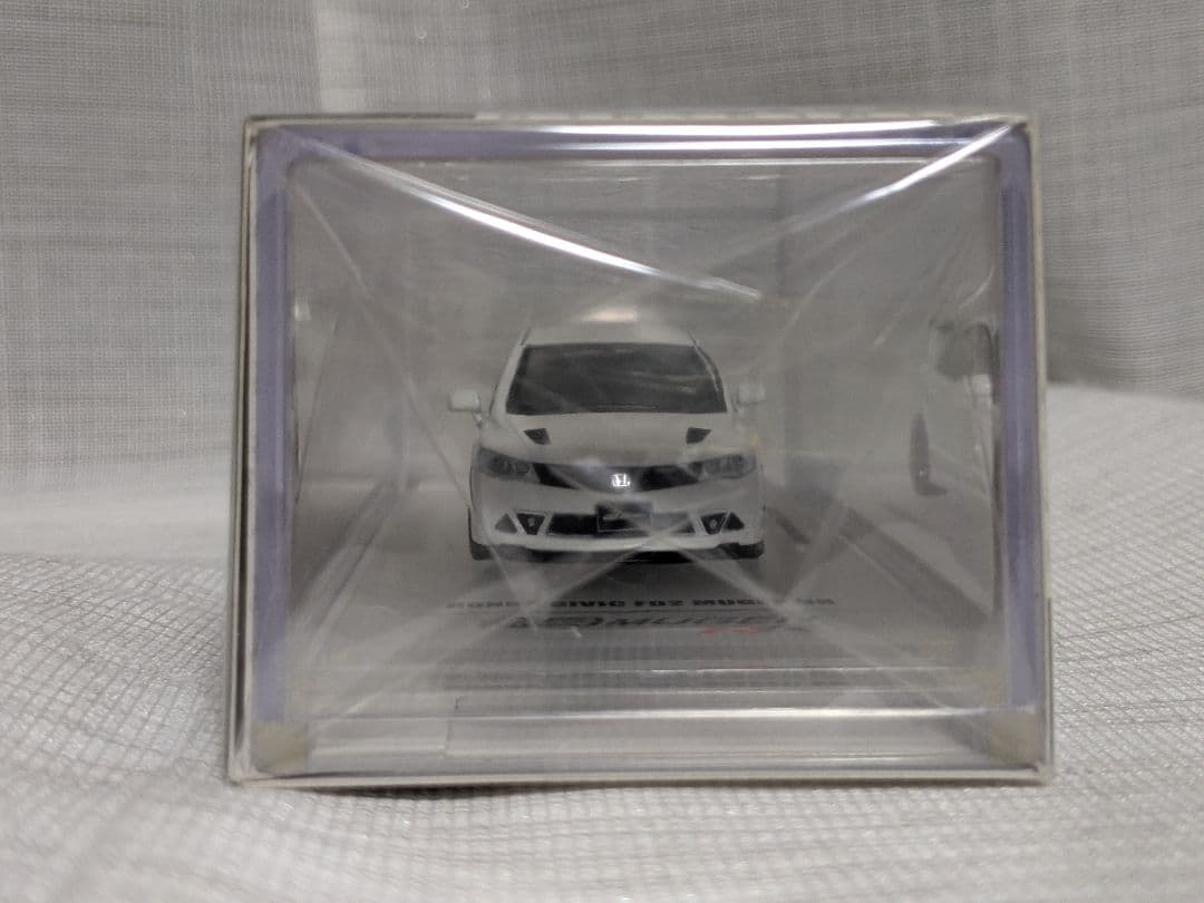 inno64 イノモデル　ホンダ シビック FD2 無限RR 　香港限定