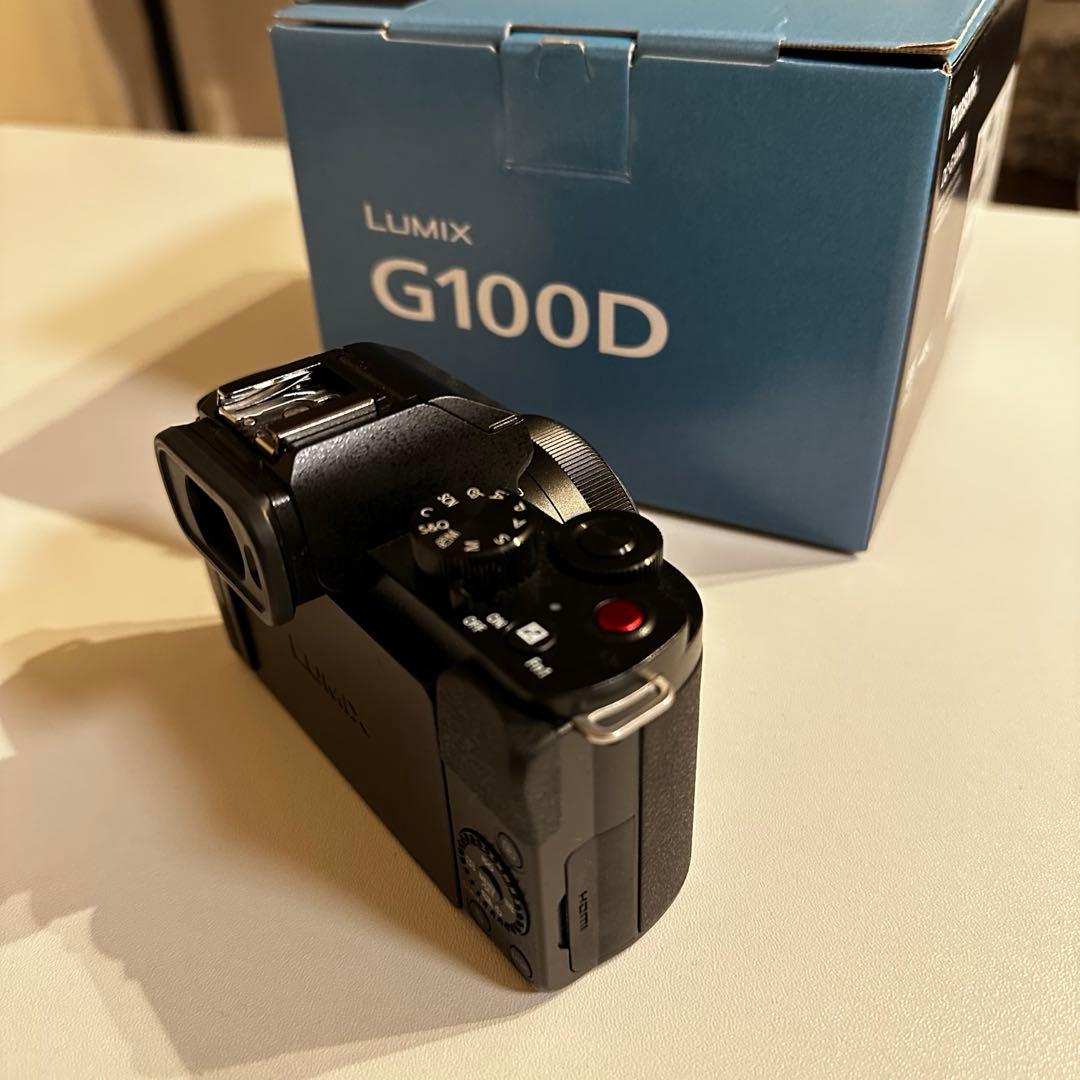 LUMIX DC-G100D ミラーレス一眼カメラ 箱＆予備バッテリー付【美品】