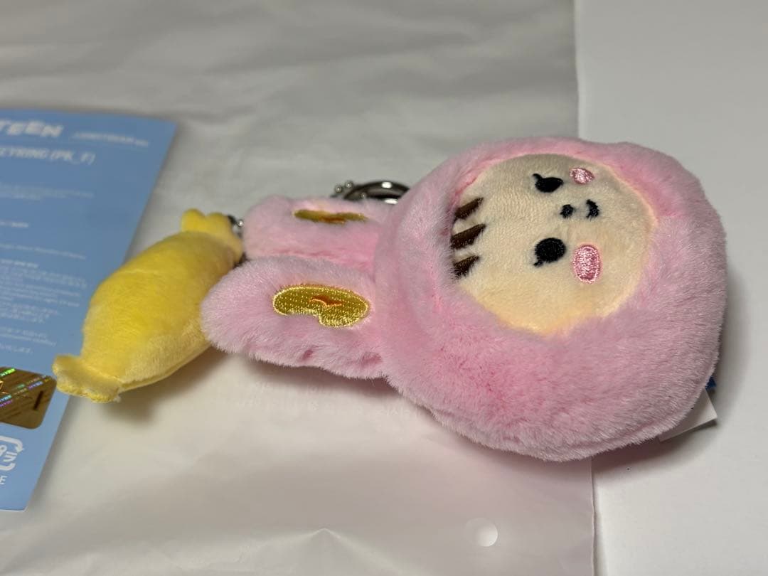 MINITEEN ジョンハン トラム FACE PLUSH KEYRING