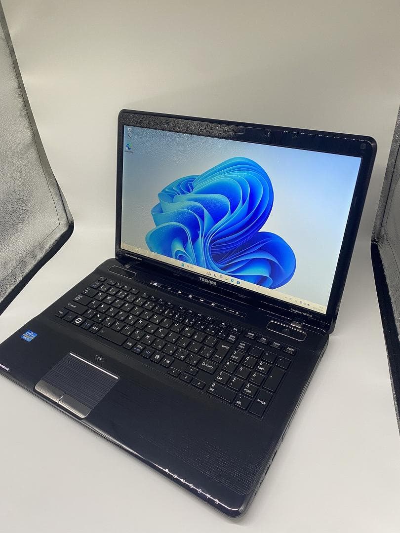 【東芝】高性能 Corei7/新品SSD128GB 大型 ノートパソコン A12