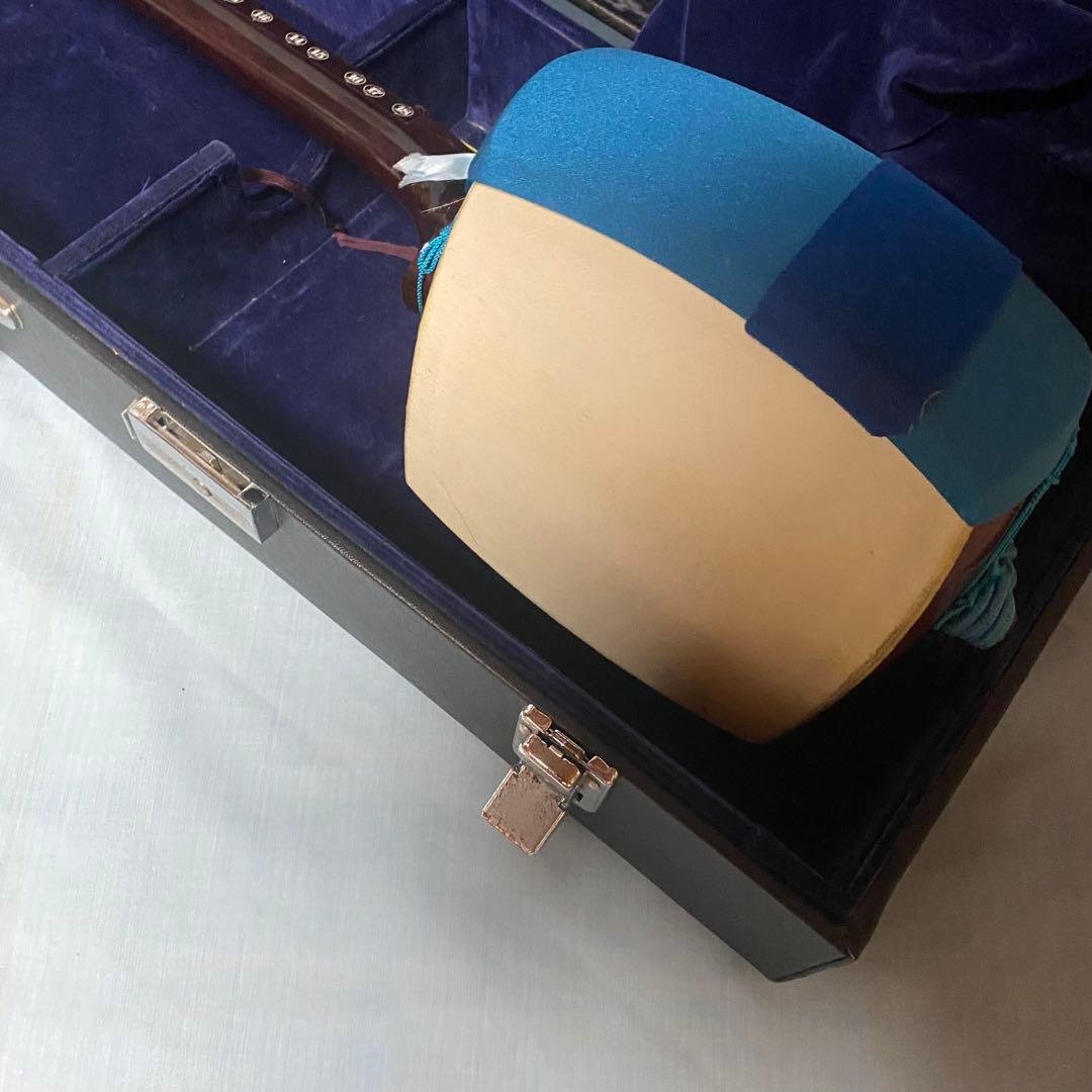 三味線　細棹　両面皮破れ無しハードケース付