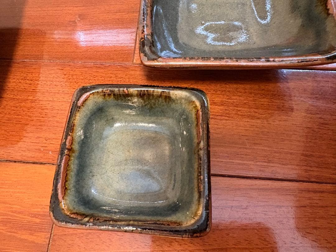 温泉津焼　森山壺　角皿　 中皿2枚　小皿2枚　 計4枚