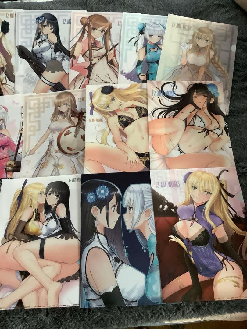 m*o様 【未使用】Tony コミケグッズ クリアファイル20枚＋収納ボックス３
