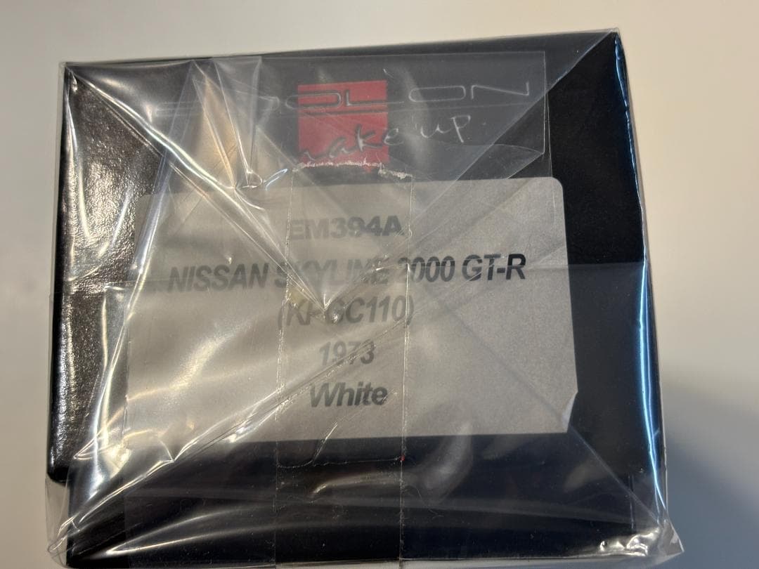メイクアップ SKYLINE 2000 GTR 1973 ホワイト EM394A