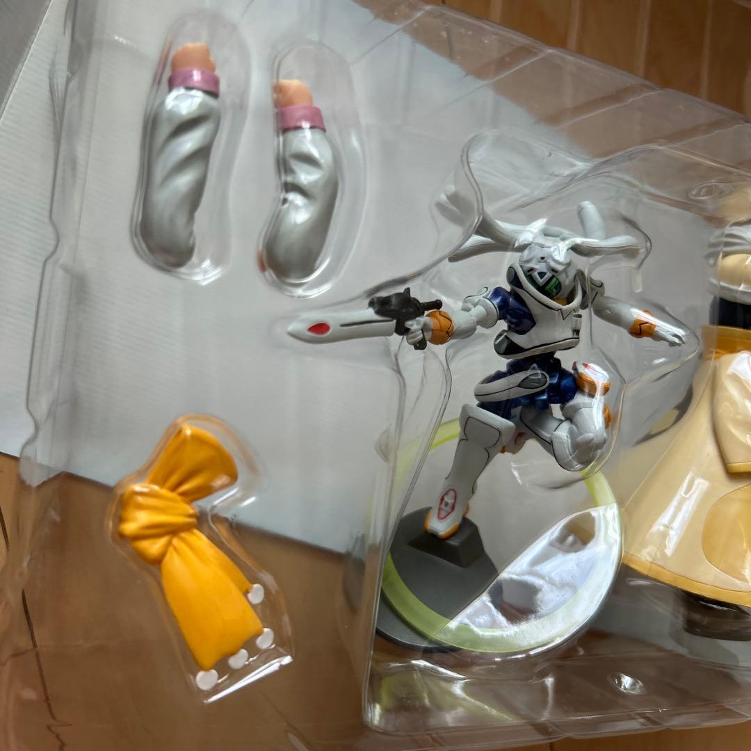 【即購入ok!!】アナ・メダイユ ＆ キングゲイナー フィギュア 新品未使用