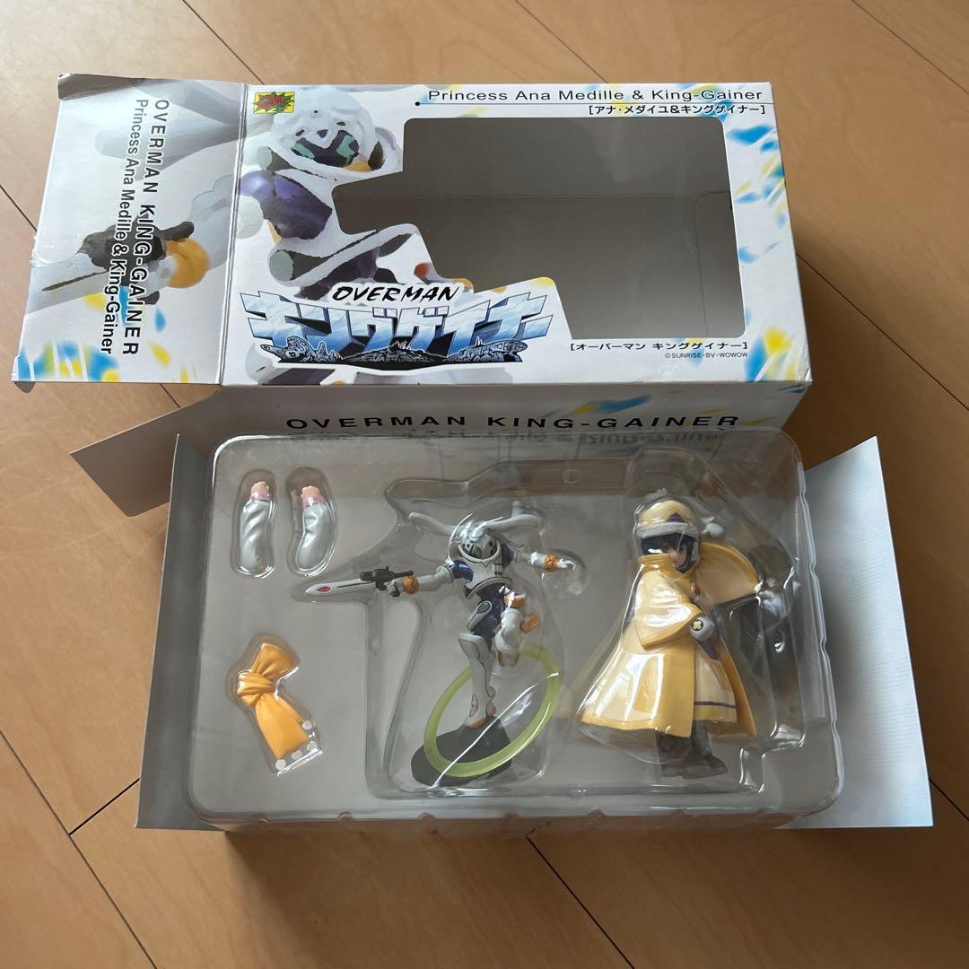 【即購入ok!!】アナ・メダイユ ＆ キングゲイナー フィギュア 新品未使用