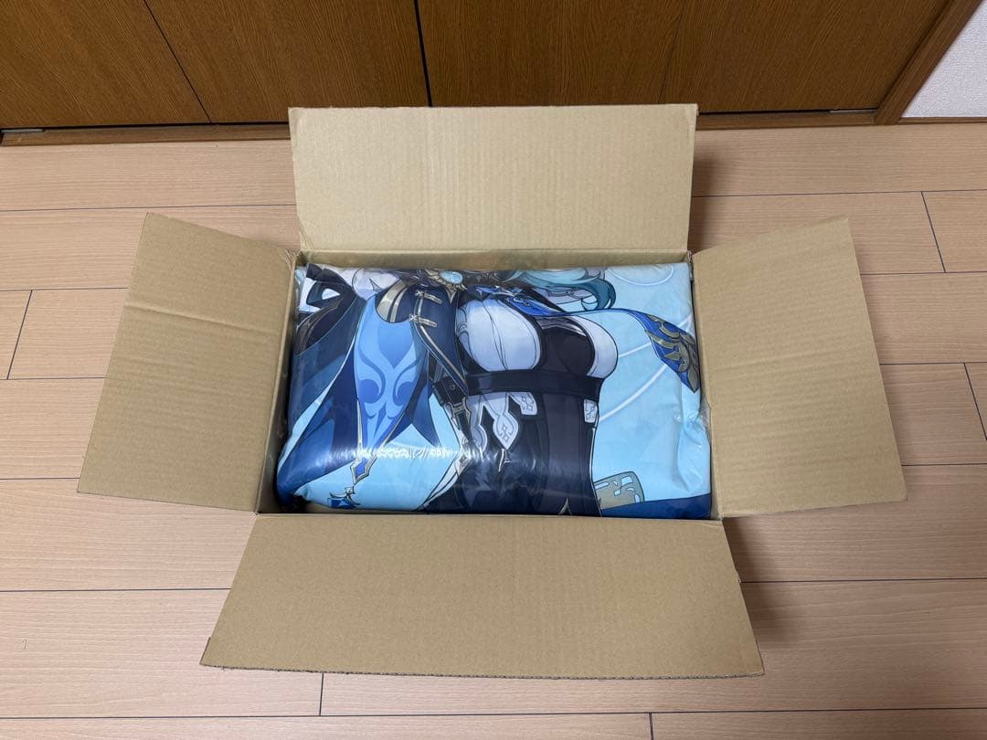 原神 エウルア クッション