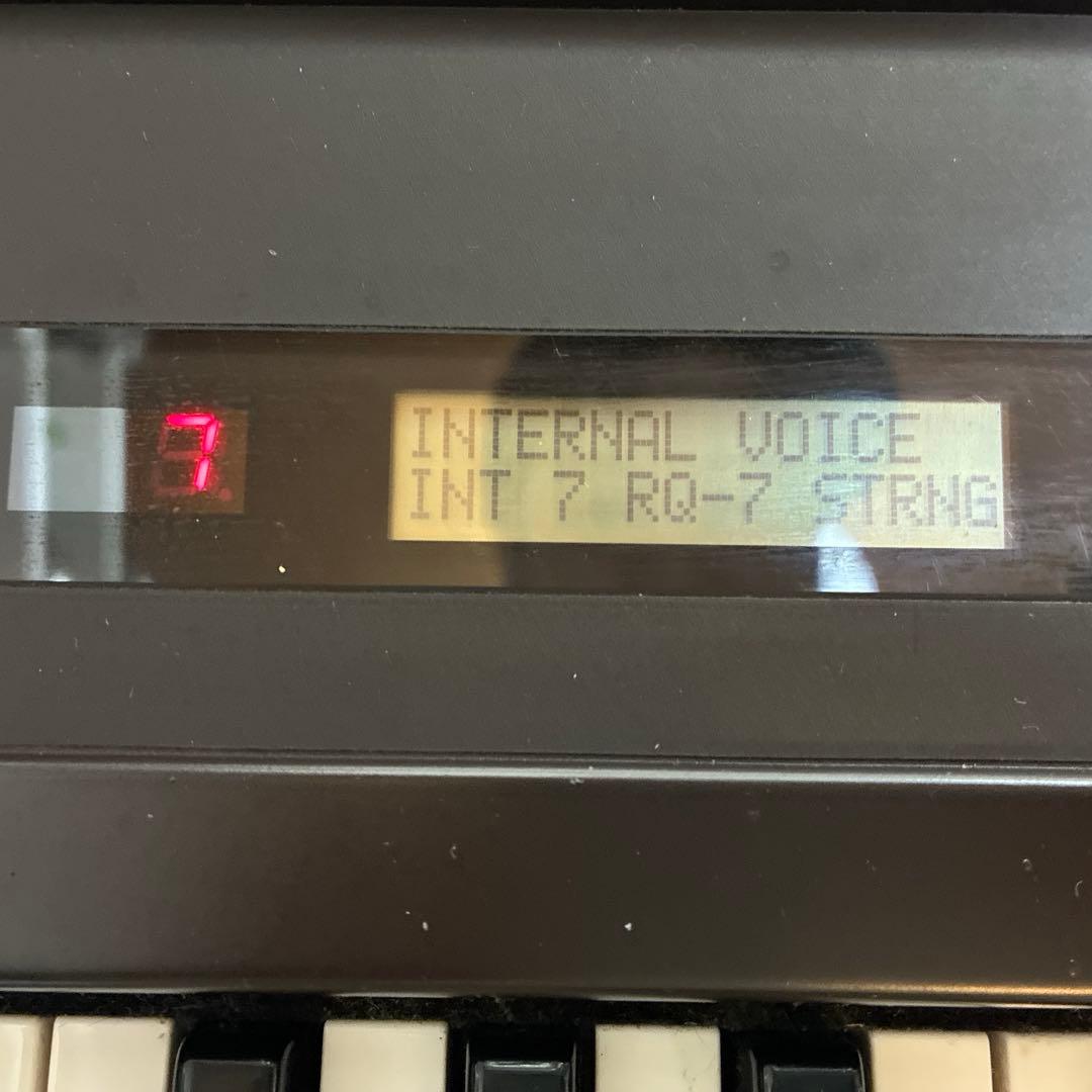 Yamaha DX7 シンセサイザー 61鍵盤 ハードケースその他付属品付き