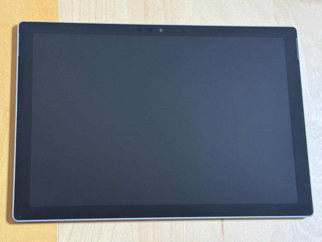 Microsoft Surface Pro 4 本体