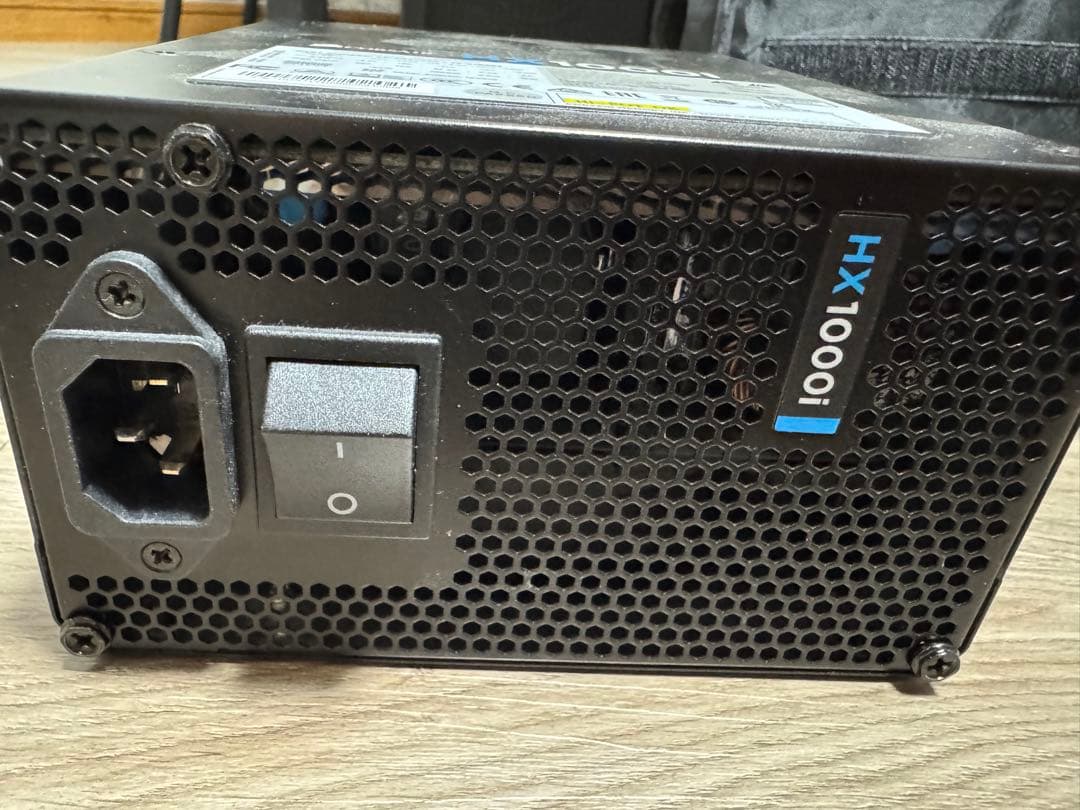 電源ユニット CORSAIR HX1000i PLATINUM