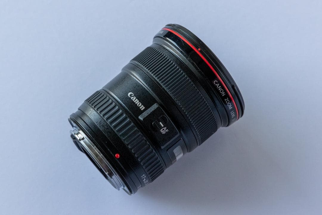 CANON 広角ズームレンズの名玉！　EF17-40 F4L USM