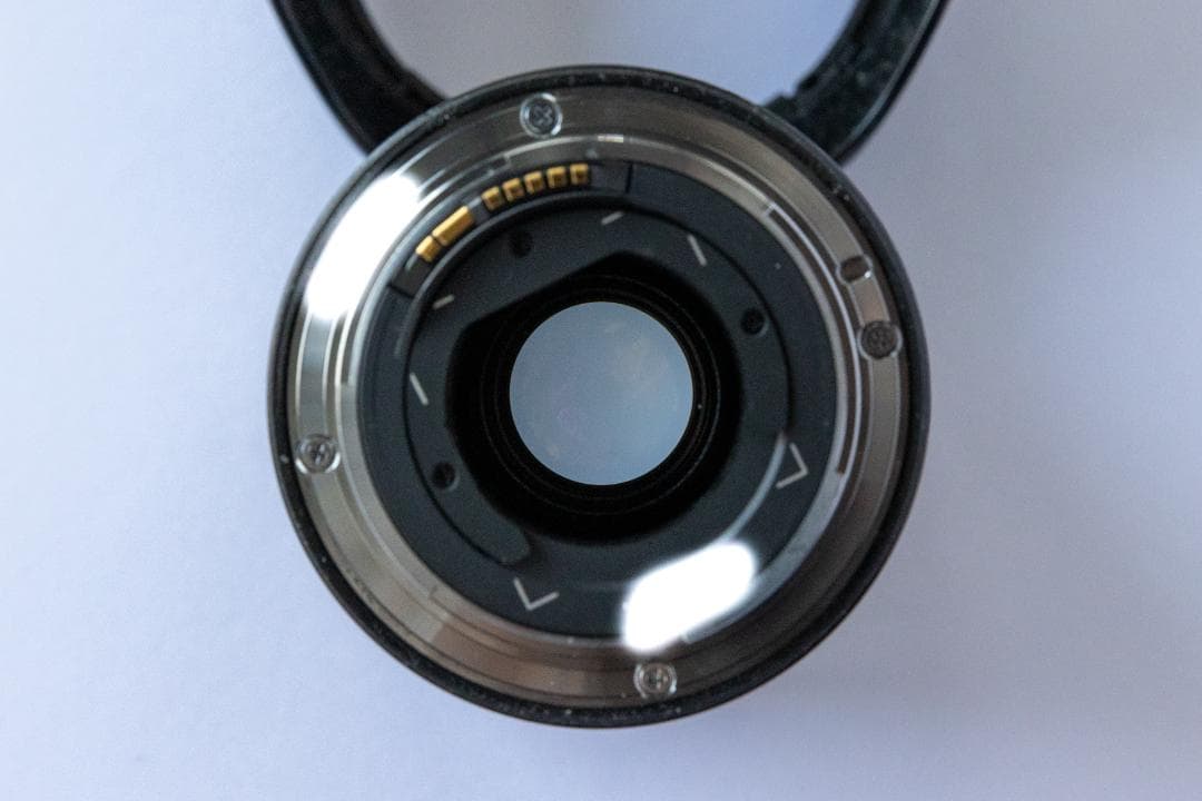 CANON 広角ズームレンズの名玉！　EF17-40 F4L USM