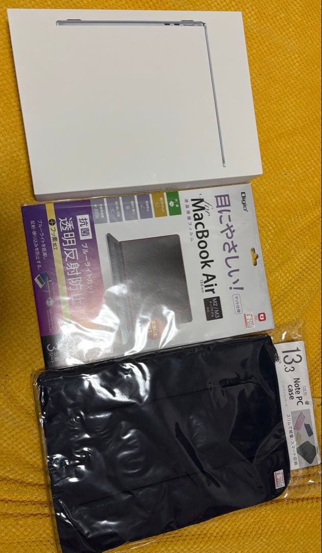 MacBook Air 13.3インチ 本体 + フィルム + ケース
