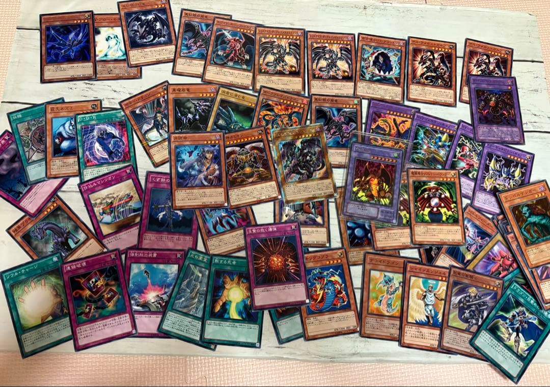 遊戯王 デッキ& カード 大量まとめ売り 2000枚以上