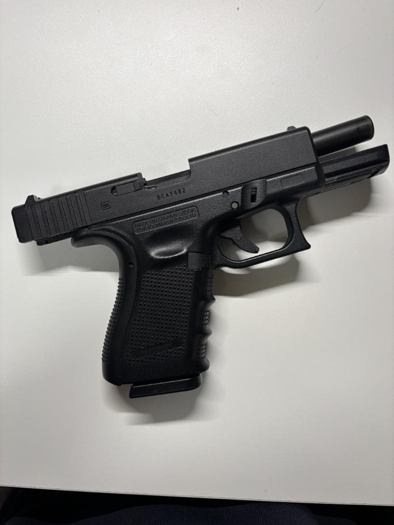 【ほぼ新品】東京マルイ ガスブローバック グロック19 Gen.4