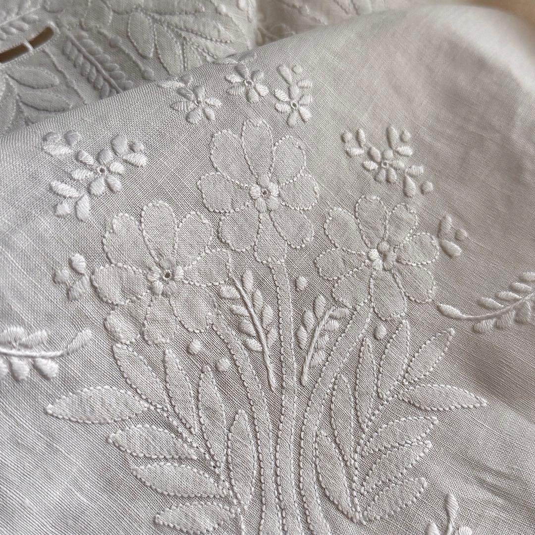 ヴィンテージ リネン テーブルクロス 白糸刺繍 カットワーク シャドーワーク