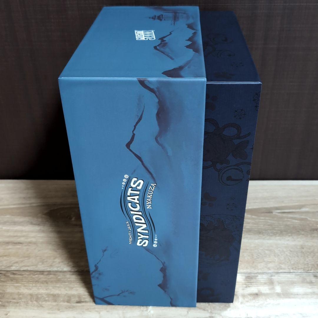 Mighty Jaxx SyndiCats Nyakuza フィギュア