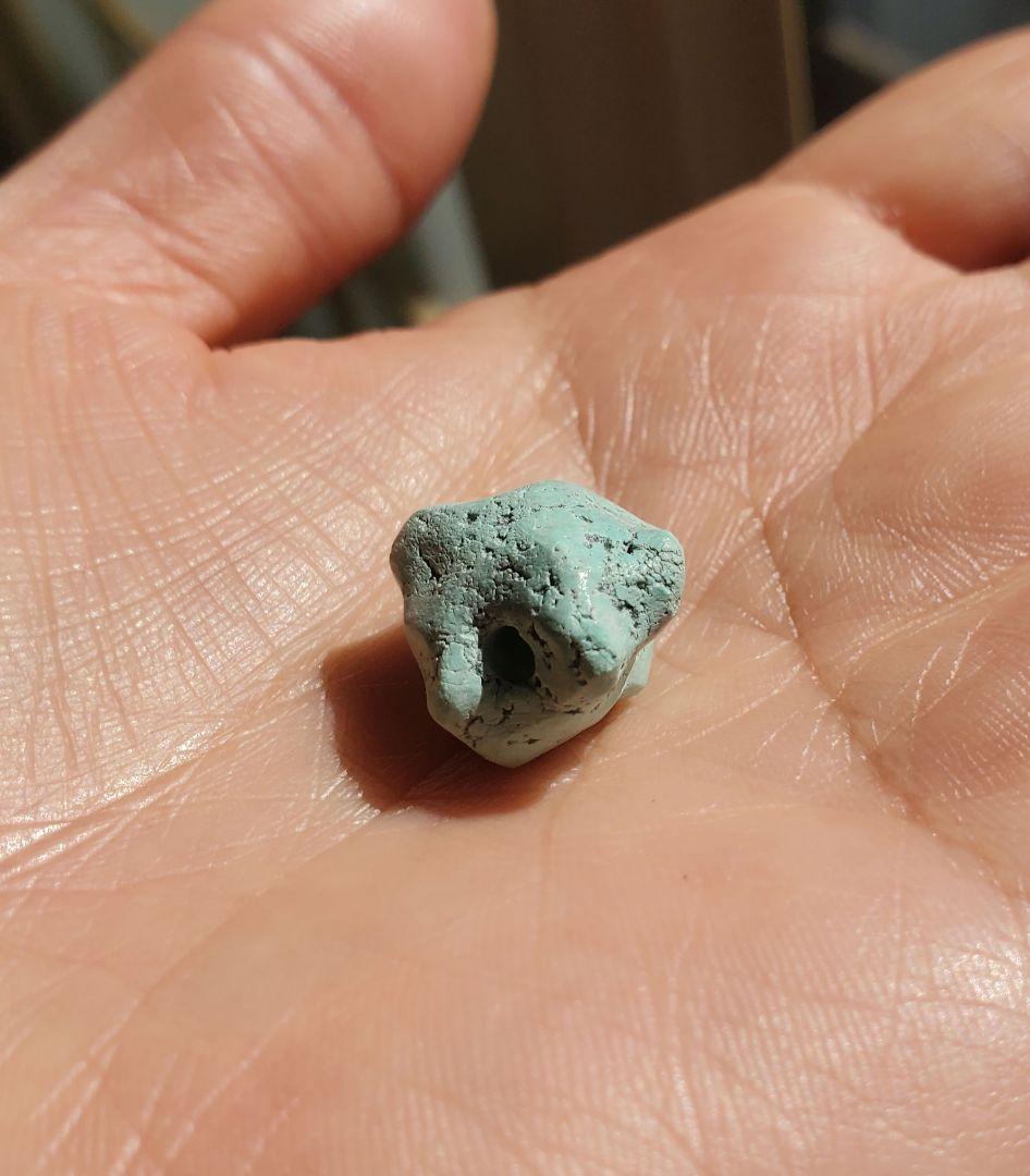 天然トルコ石 天然ターコイズ ビーズ