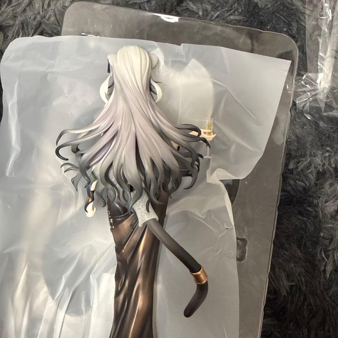 アークナイツ シュヴァルツ ドレス VER. 1/7 完成品フィギュア