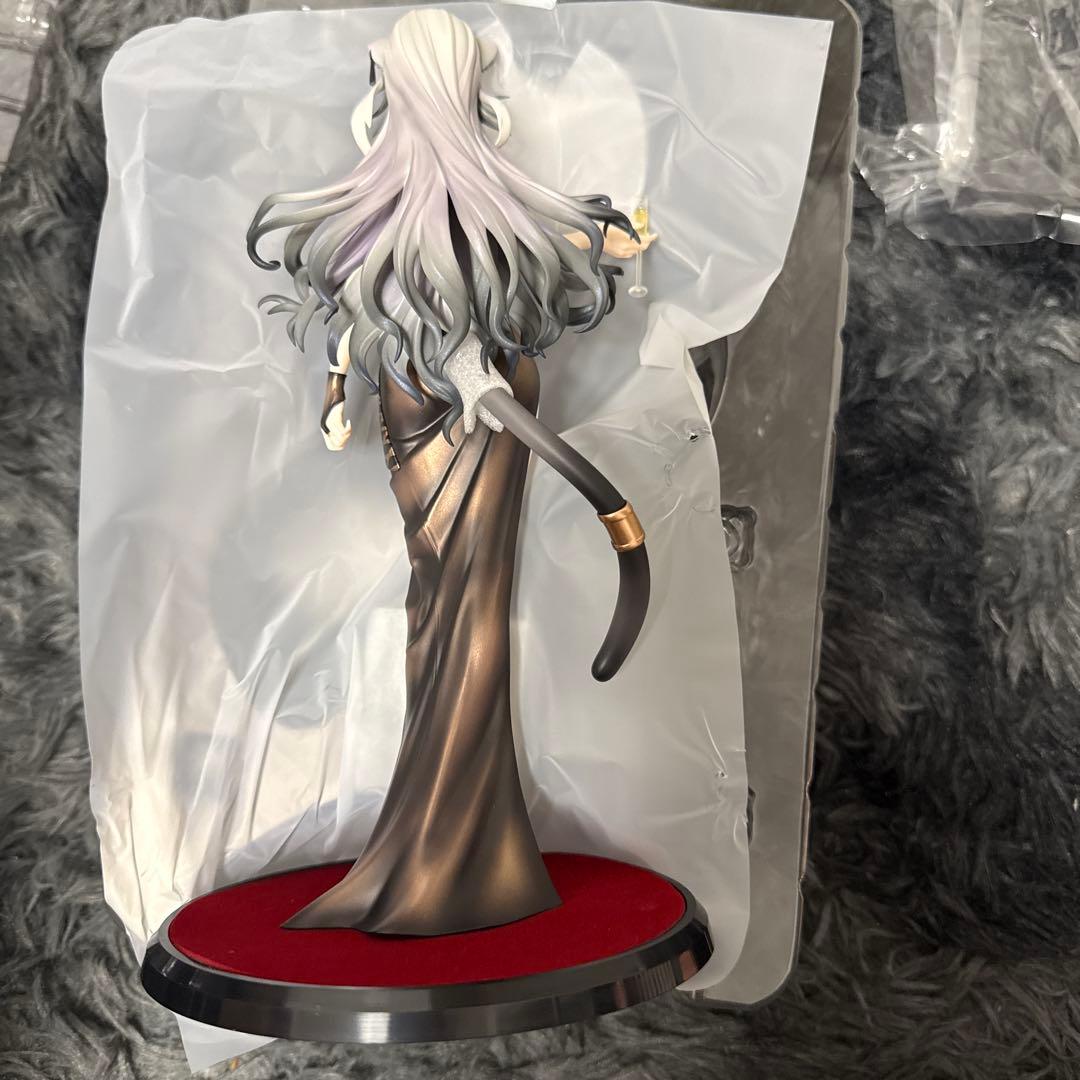 アークナイツ シュヴァルツ ドレス VER. 1/7 完成品フィギュア