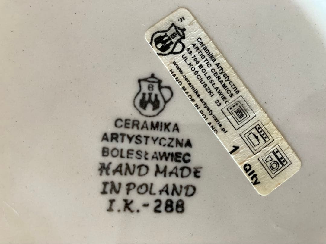 ポーリッシュポタリ、猫と猫の足跡の手描き皿 3点セット