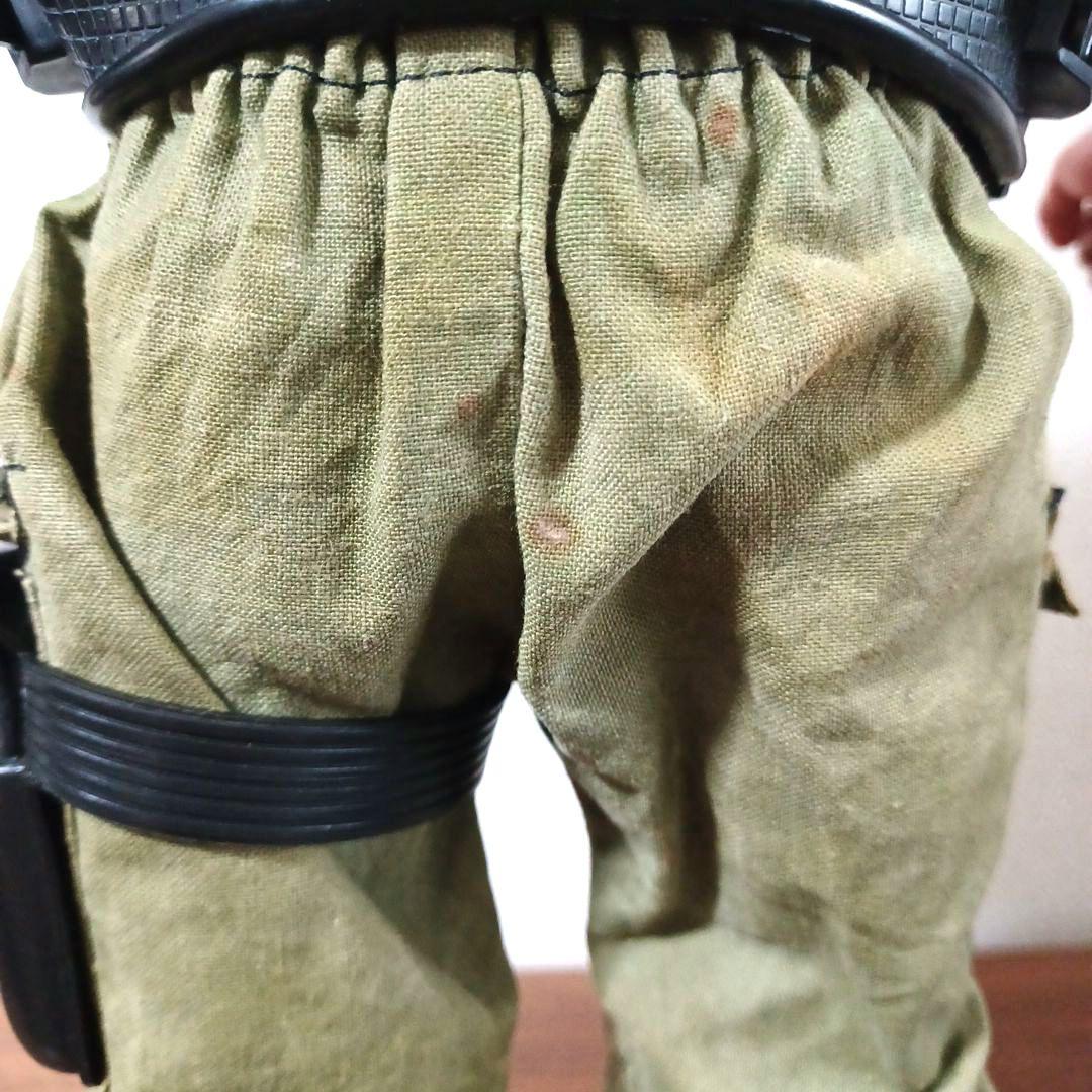 映画「コマンド―」アーノルド・シュワルツェネッガー演　可動式フィギュア