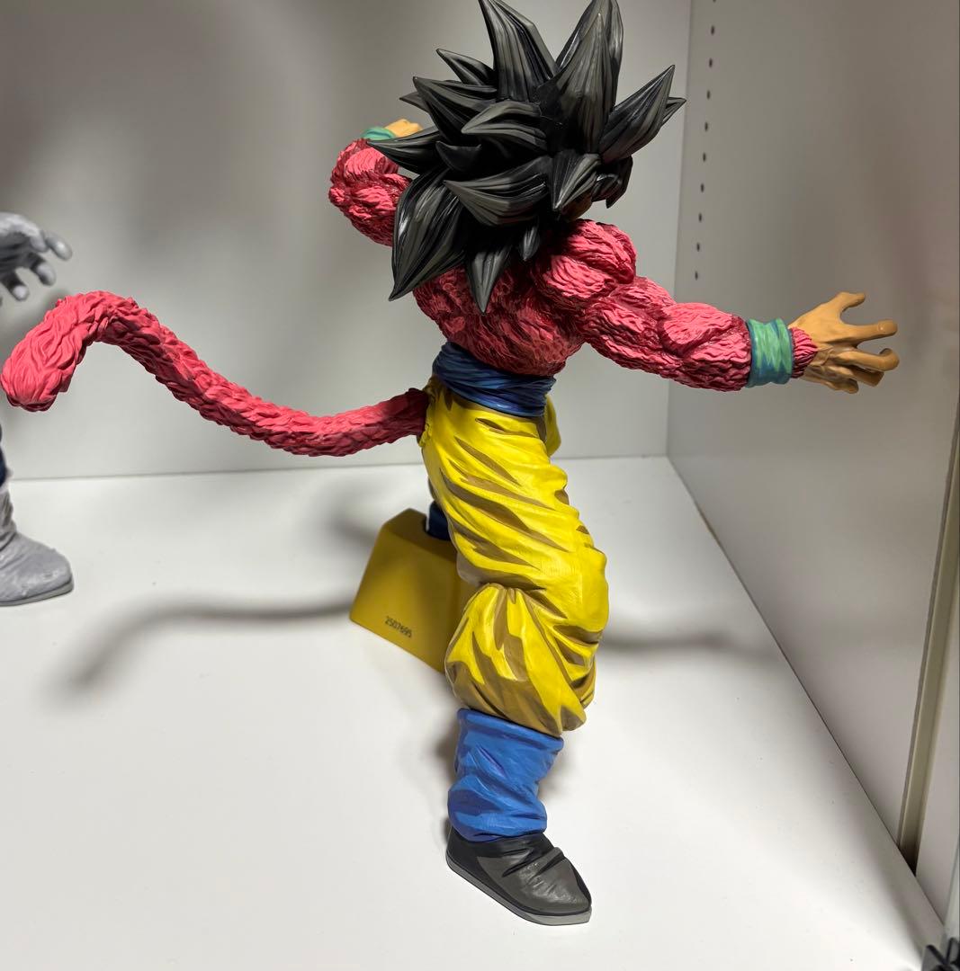 ドラゴンボールフィギュア　smsp 孫悟空4 D賞　二次元彩色