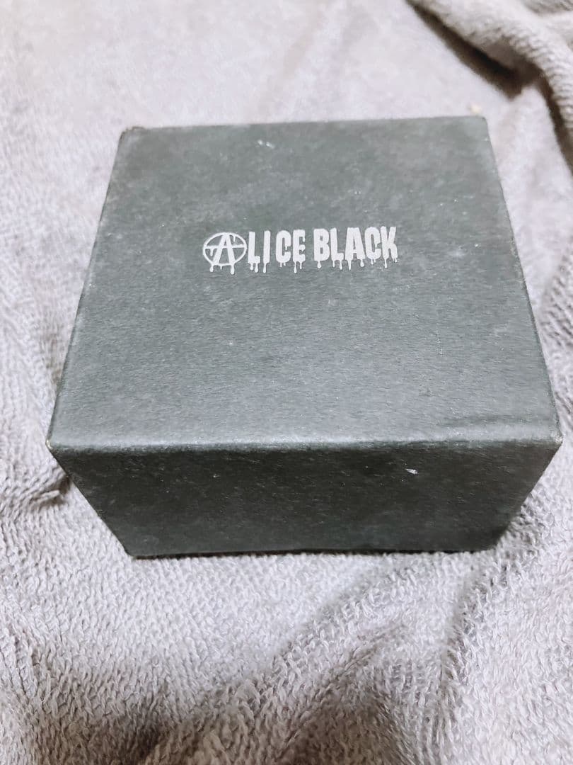 ALICE BLACK シルバー ハンドカフス ボックス付き