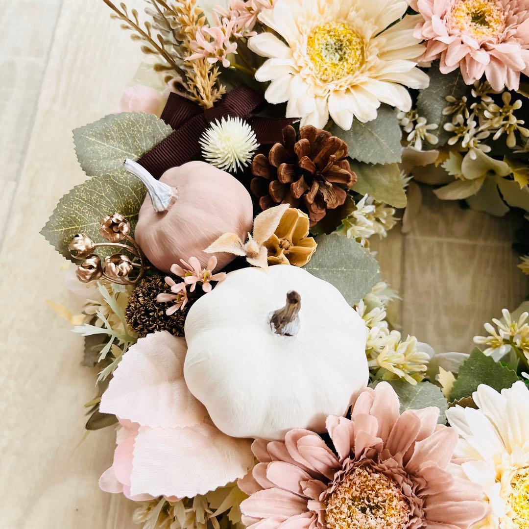 ハロウィン リース ピンクベージュ ガーベラ 秋リース フラワーリース 可愛い
