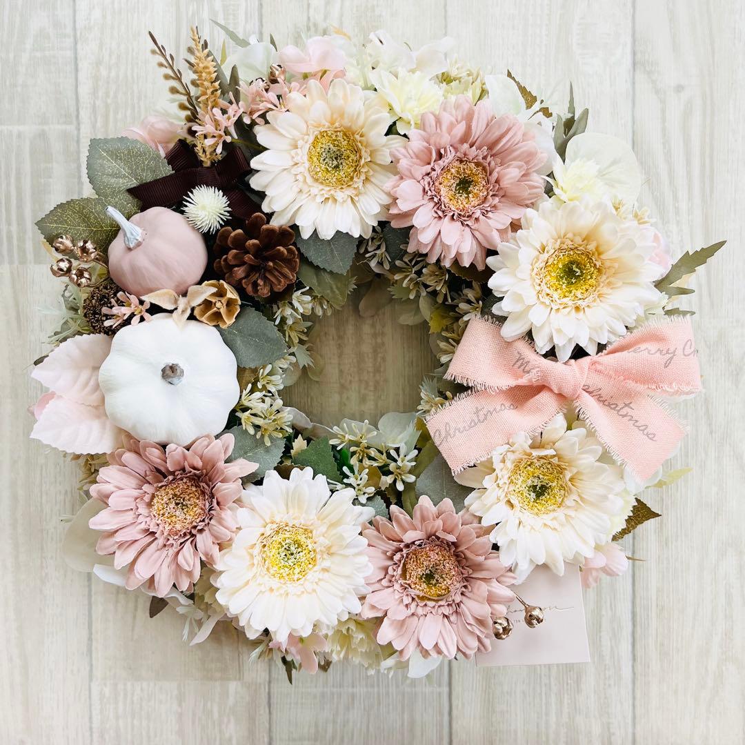 ハロウィン リース ピンクベージュ ガーベラ 秋リース フラワーリース 可愛い
