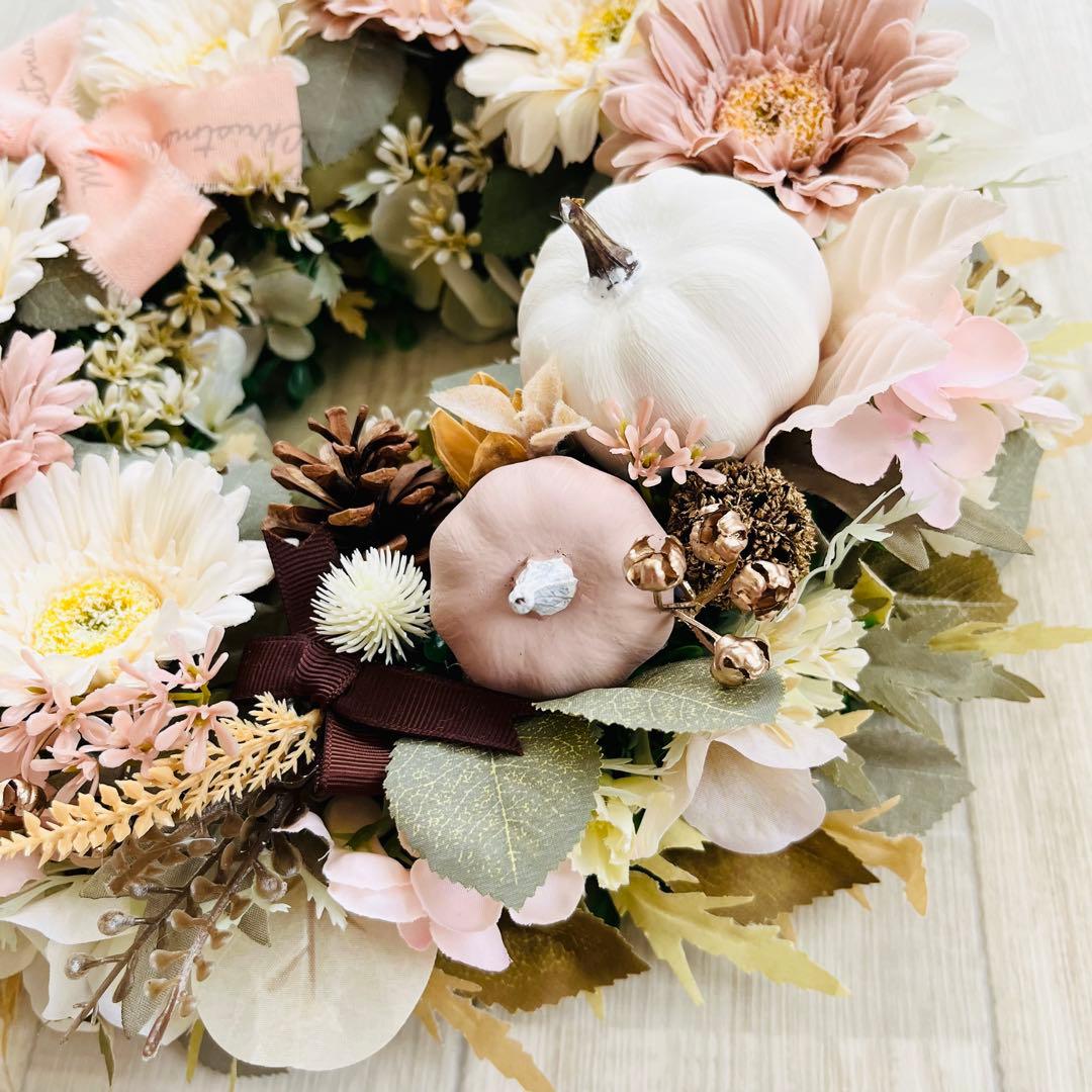 ハロウィン リース ピンクベージュ ガーベラ 秋リース フラワーリース 可愛い