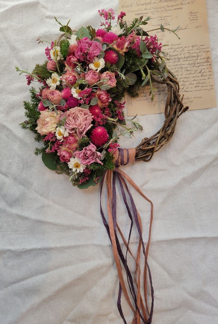 ドライフラワーリース　ハーフリース　千日紅　ユーカリ