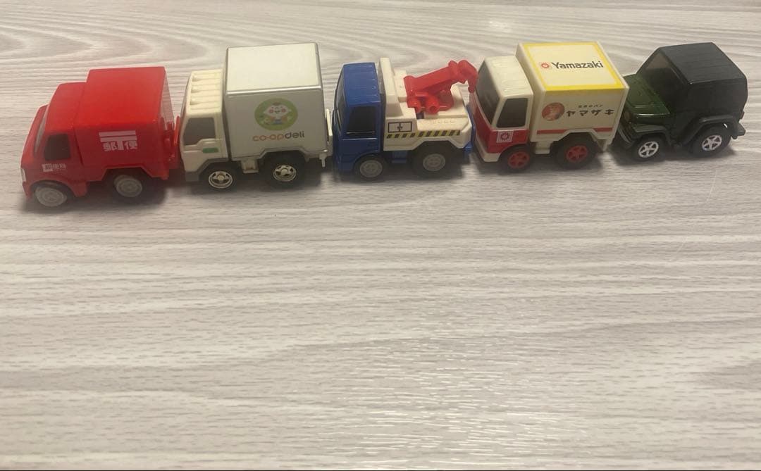 チョロQ 郵便局 co-opdeli レッカー車 ヤマザキパントラック エンジン
