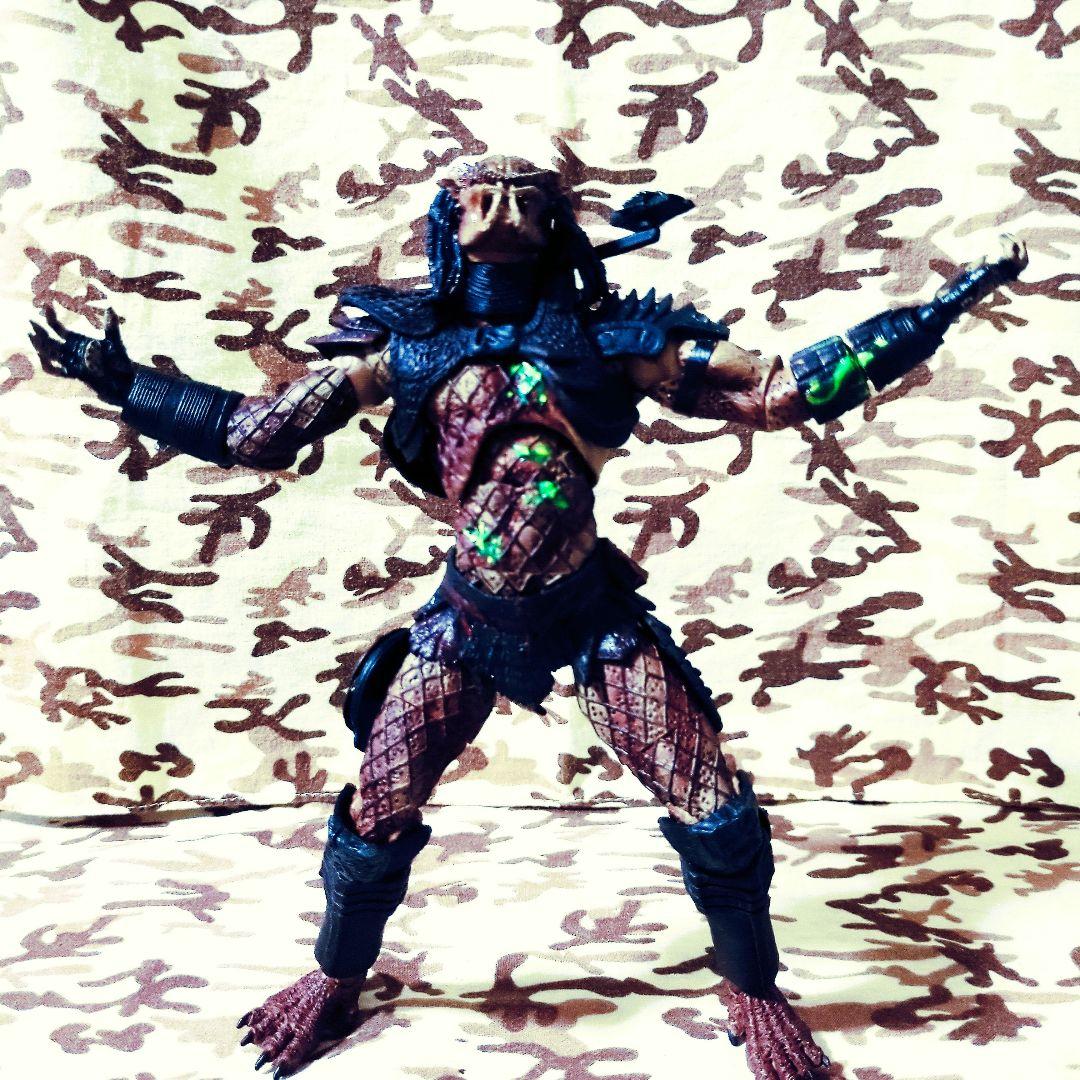 マクファーレントイズ／プレデター２【ダメージVer】中古破損品•パッケージ無し