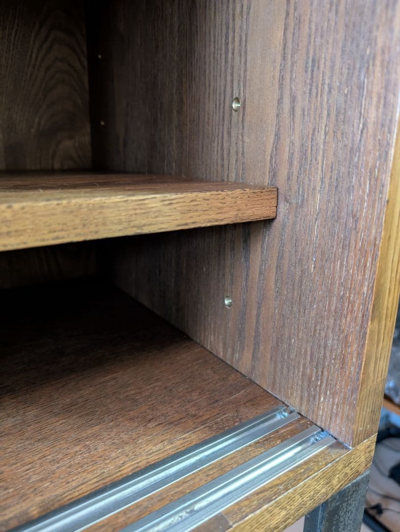 木製スライドドアキャビネット【ジャーナルスタンダード ファニチャー】