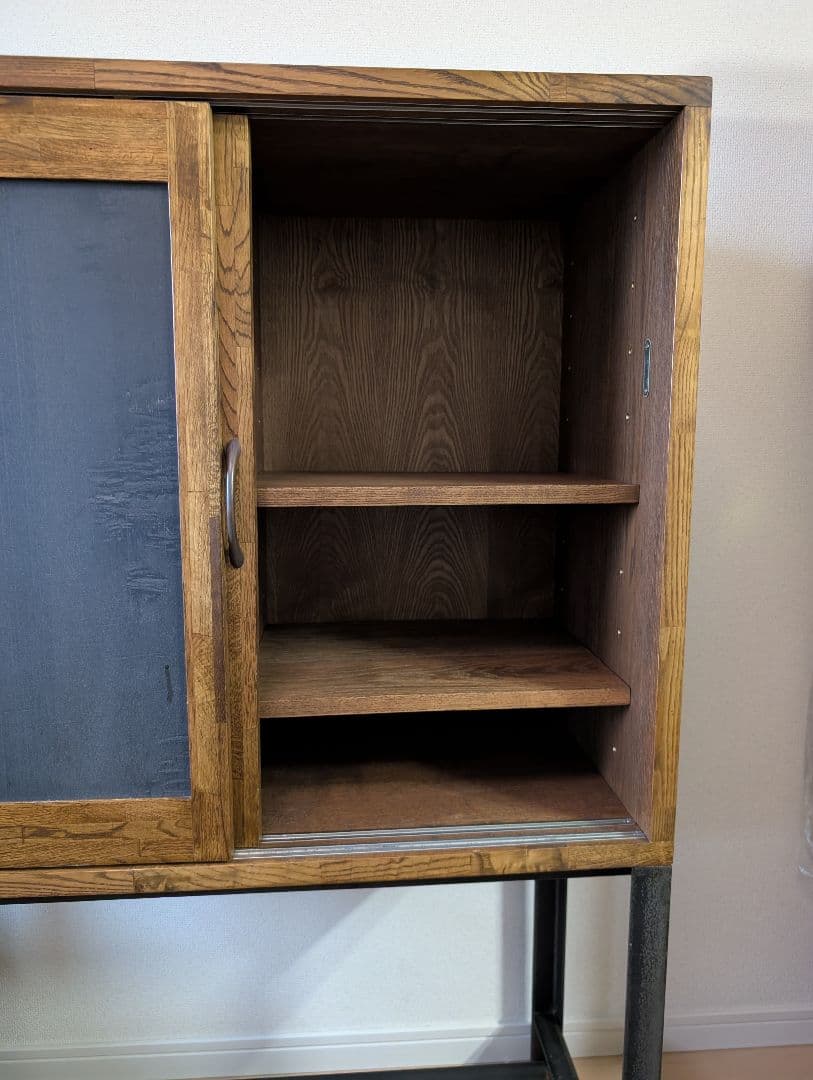 木製スライドドアキャビネット【ジャーナルスタンダード ファニチャー】