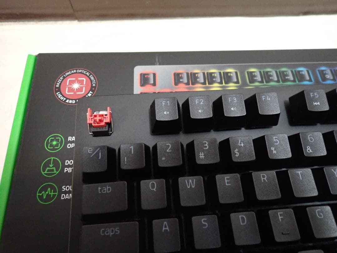 Razer Huntsman V2 Tenkeyless 日本語配列 リニア