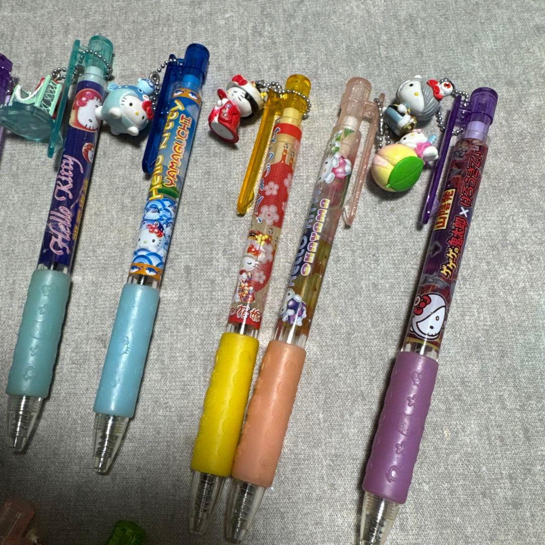 レア　レトロ　ハローキティ ご当地　ボールペン　シャープペン　ストラップ　23本