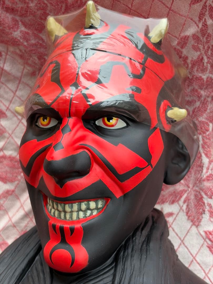 ダースモール 置物《物入れ》