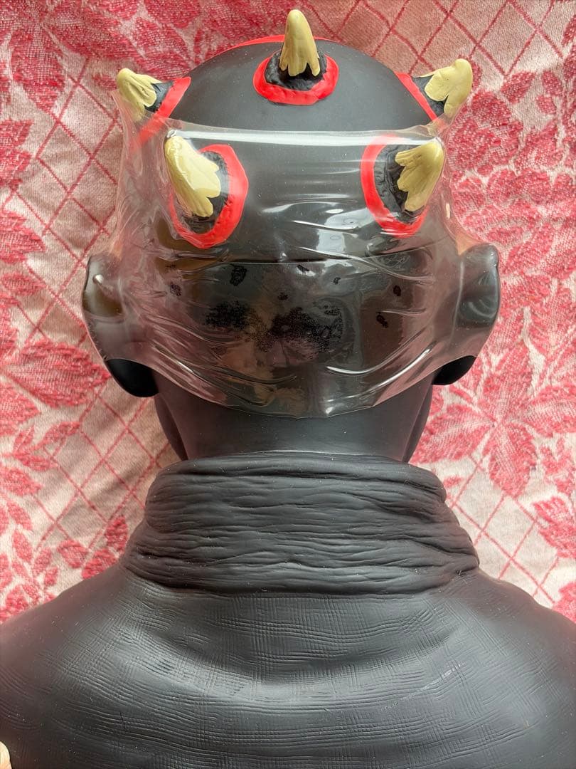 ダースモール 置物《物入れ》