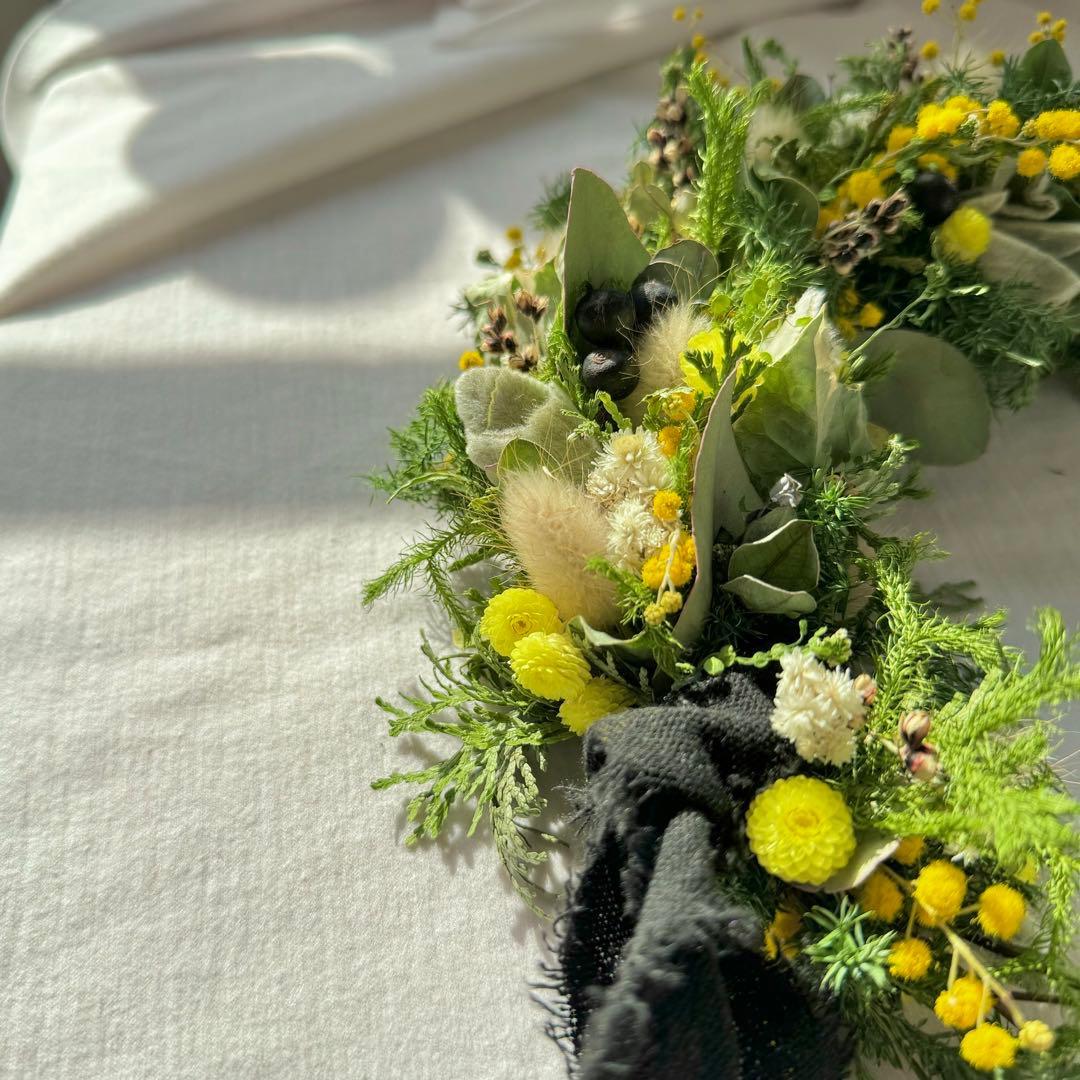 リース(ミモザの三日月リースS) / ドライフラワー　ミモザ　三日月リース