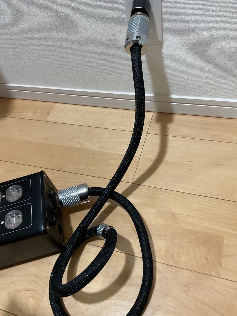 Weiduka AC8.8 電源タップ パワーコンディショナー 豪華ケーブル付