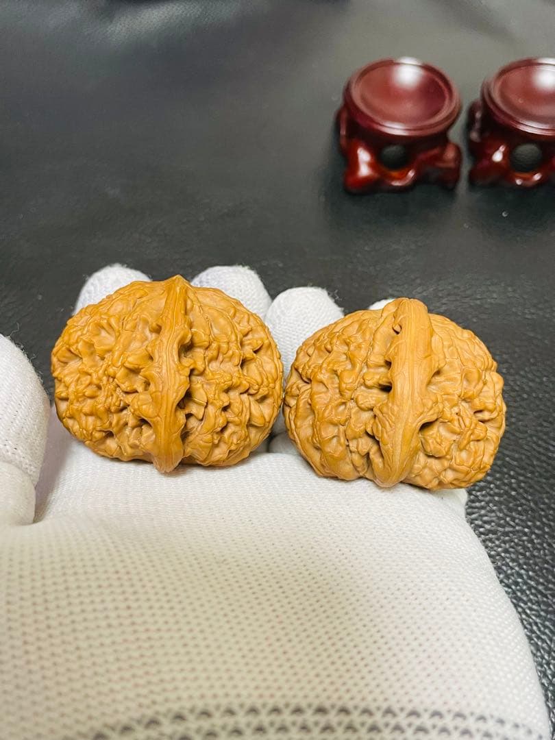 ❤️人気アイテム特別400円割引 No.535 ❤️遊ぶ胡桃 精配球形水龙纹核桃